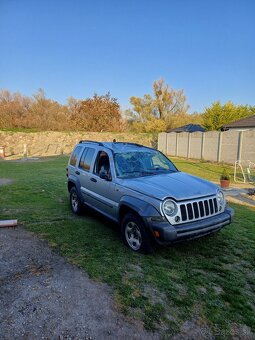 Jeep liberty kj 2006 2.8 - 10