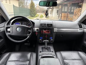 Volkswagen Touareg 3.0TDI - 10