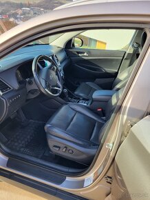 Hyundai Tucson 2.0   4x4. Automat - 10