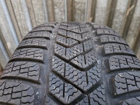 3 ks špičkové zimné pneu Pirelli Sottozero - 225/50 r17 - 10