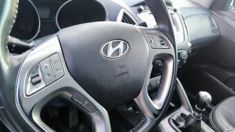 Hyundai ix35 2.0 CRDi 4x4 Kupene na Slovensku - 10