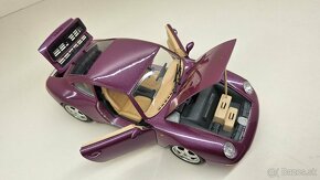 1:18 PORSCHE 911 993 COUPE - 10