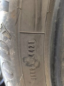 225/60 R18 Goodyear zimne pneumatiky ❄️❄️❄️ - 10