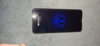 Motorola E7 - 10