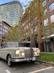 Mercedes Benz 230S W111 Heckflosse - 10