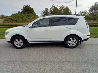 Predám Mitsubishi Outlander 2.3 DI-D - 10