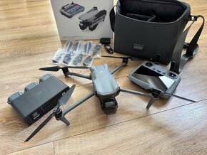 DJI Air 3 Fly More Combo (DJI RC 2) - 10