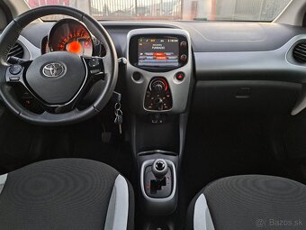 Toyota Aygo 1.0i (AUTOMAT) 66tis.km. rok 2014 - 10