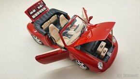 1:18 PORSCHE 911 993 CABRIO - 10