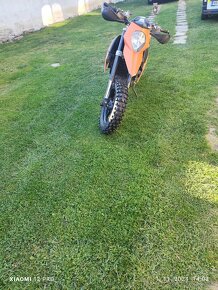 KTM 690SM LC4 - 10