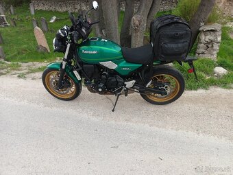 Kawasaki Z650RS ročník 2023 - 10