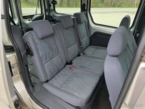 Ford Transit Connect 1.8 TDCi - 10