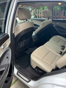 Hyundai SantaFe 2.2 CRDI Premium 4x4 2018 AT - 10