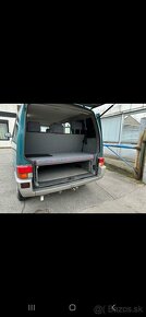 VW T4 MULTIVAN 2,4D - 10