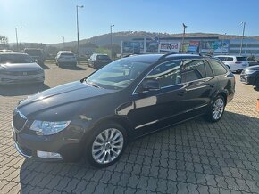 Škoda Superb Combi 2.0 TDi Elegance - 10