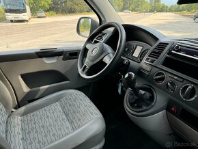 Volkswagen T5 Transporter 2.0 TDI - 10