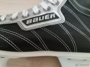 BAUER SUPREME - 10