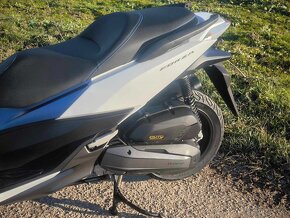 Honda Forza 125cm r.v 2015 - 10