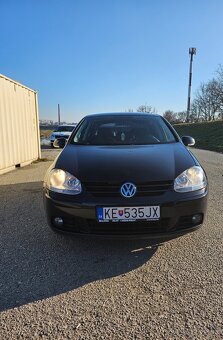 VW Golf 5 - 10