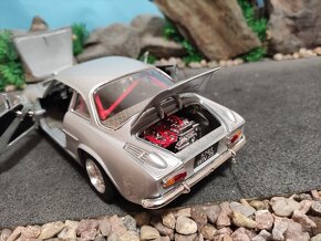 Prodám model 1:18 Renault Alpine a110 1600s 1973 - 10