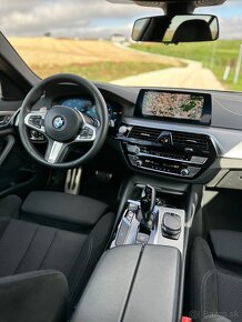 BMW 5 M-packet 2018 - 10