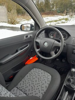 Skoda fabia 1.2htp 47 kw 85000km rok výroby 2005 - 10