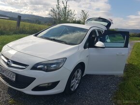 Opel Astra - 10