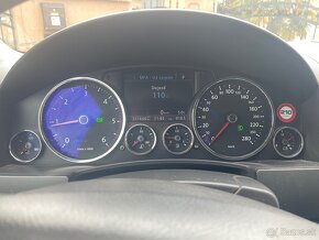 Volkswagen Touareg 3.0 TDI V6 165kw - 10