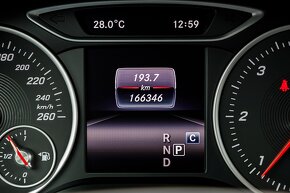 Mercedes-Benz B trieda B200d 100kW AT7 AMG line 12/2017 - 10