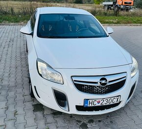 Opel Insignia OPC 2.8 V6 - 10