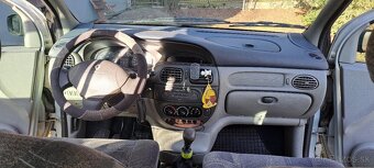 Renault Scenic - 10