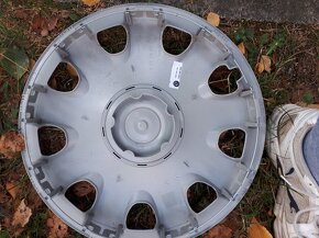 Original puklice Skoda 15" - nove - 10