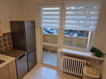 Trojizbový veľkometrážny byt Röntgenova 83m² - 10