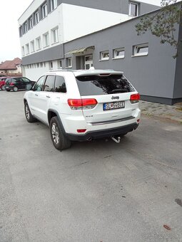 Predám Jeep Grand Cherokee 3,0 184 kw - 10