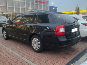 Škoda octavia 2.0 TDI CR TOP STAV - 10