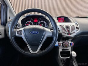 Ford Fiesta 1.25 benzín 2012 137 tisíc km - 10