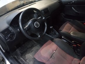 VOLKSWAGEN  GOLF. 4. 1.6. 74KW.  AKL - 10