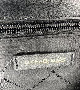 Kabelka Michael Kors Carmen MD Black - 10