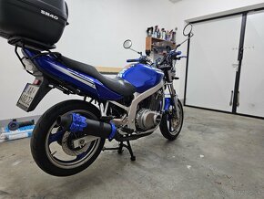 Suzuki GS500 - 10