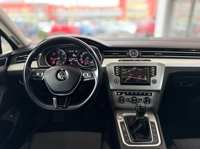 Volkswagen Passat Variant 2.0TDi 110kW Comfortline - 10