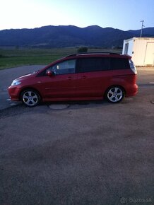 Predám Mazda 5 2.016v 7miestne MPV naj:200000km - 10