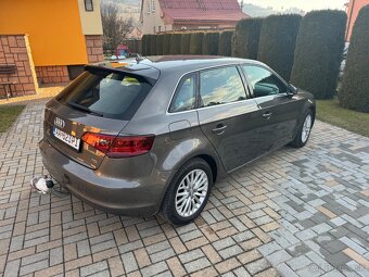 Audi A3 SPORTBACK 2.0TDI 110kw S-tronic - 10