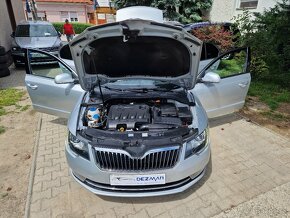 Škoda Superb II 2.0 TDi M6 140k Ambition sedan (diesel) - 10