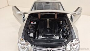 1:18 MERCEDES-BENZ SL-KLASSE CABRIO - 10