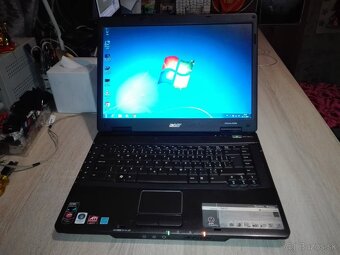 Acer Intel Core2Duo. 15,4".2GB DDR2. 160 GB.Win 7 PRO. - 10