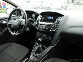 Ford Focus - 10