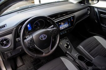 Toyota Auris Touring Sports 1.8 VVT-i Hybrid HSD - 10