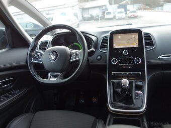 Renault Scenic - 10