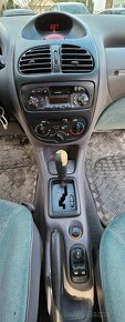 Peugeot 206  1.4 benzín - automat - 10