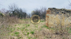 Na predaj starý dom s pozemkom 1600m2 - 10